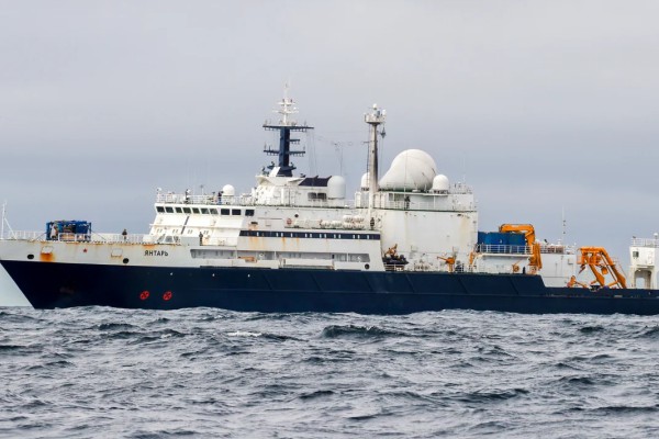 Internet Vessel Navigation